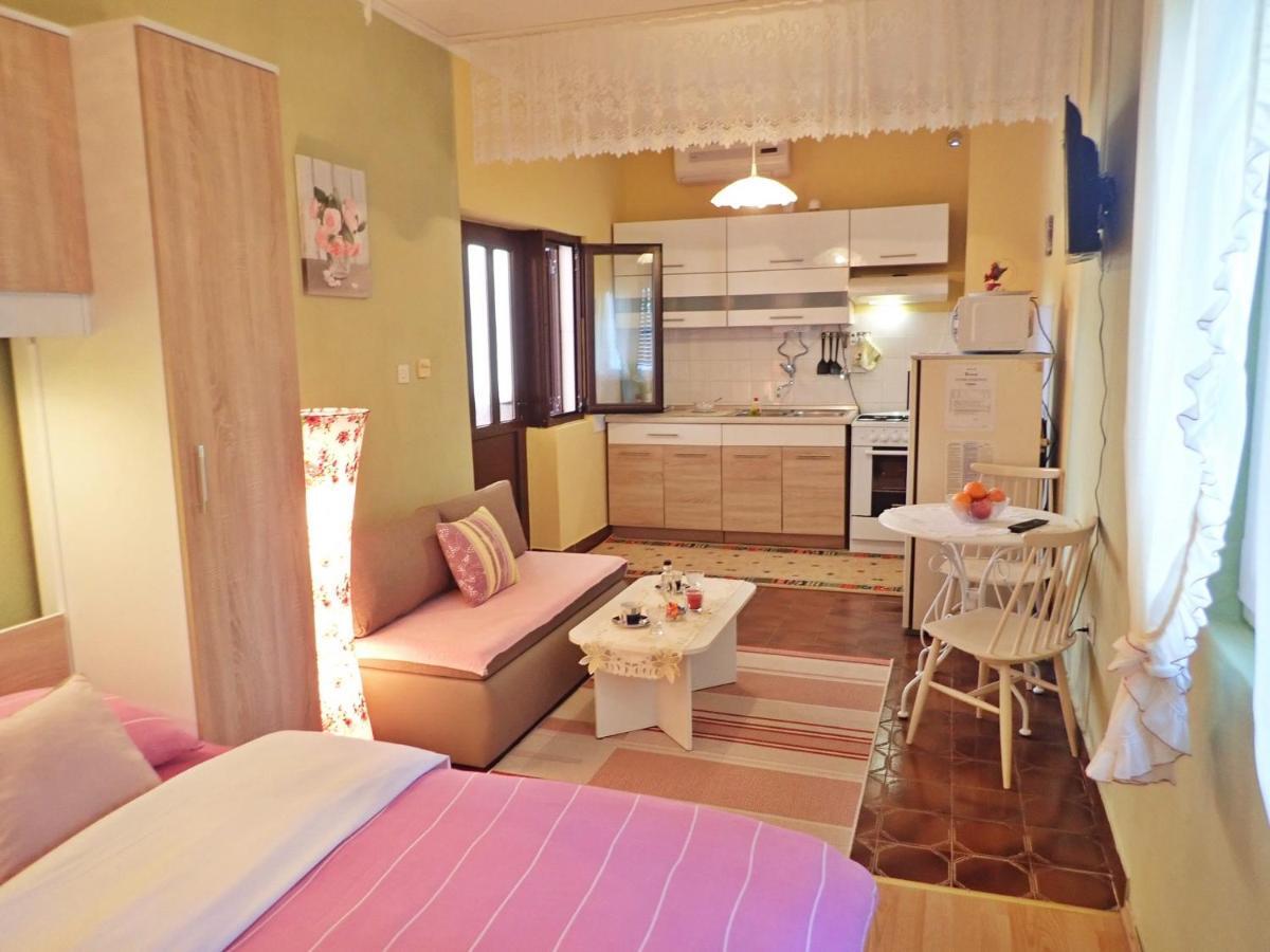 Apartmani Sunset Селине Екстер'єр фото